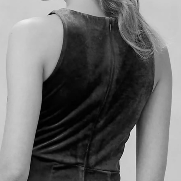 New Banana Republic Velvet Jumpsuit - Picture 4 of 8